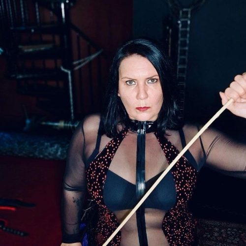 Miss Shiva Bitch - Foto 12 von 23