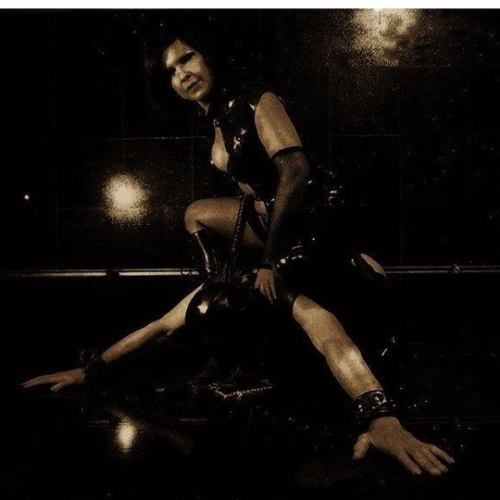 Lady Dana - Foto 69 von 77