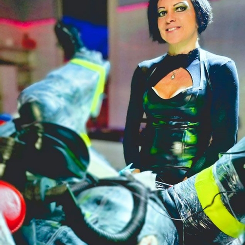 Bizarräztin Lady Dana - Foto 5 von 22